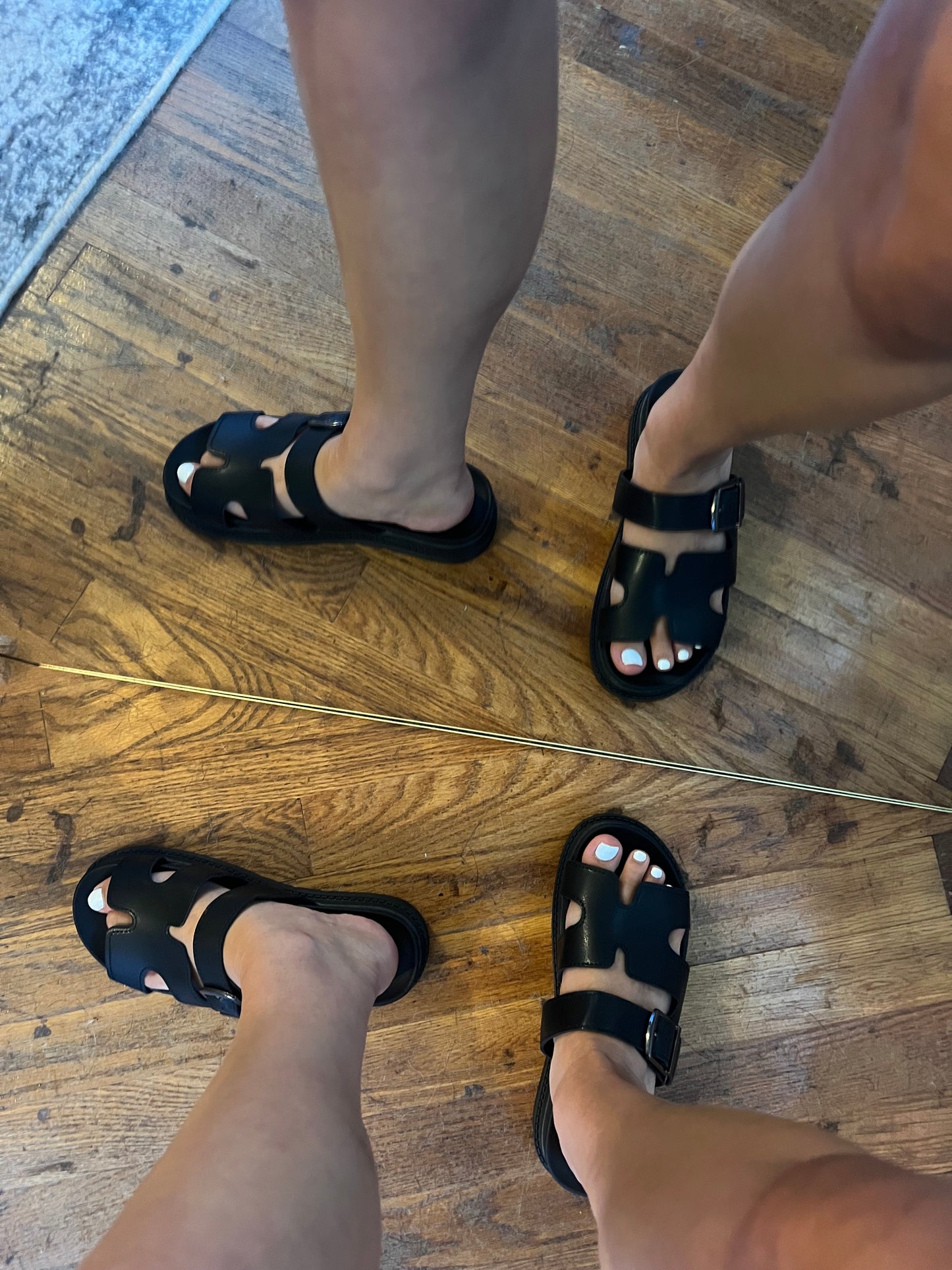 BLACK BUCKLE SANDAL