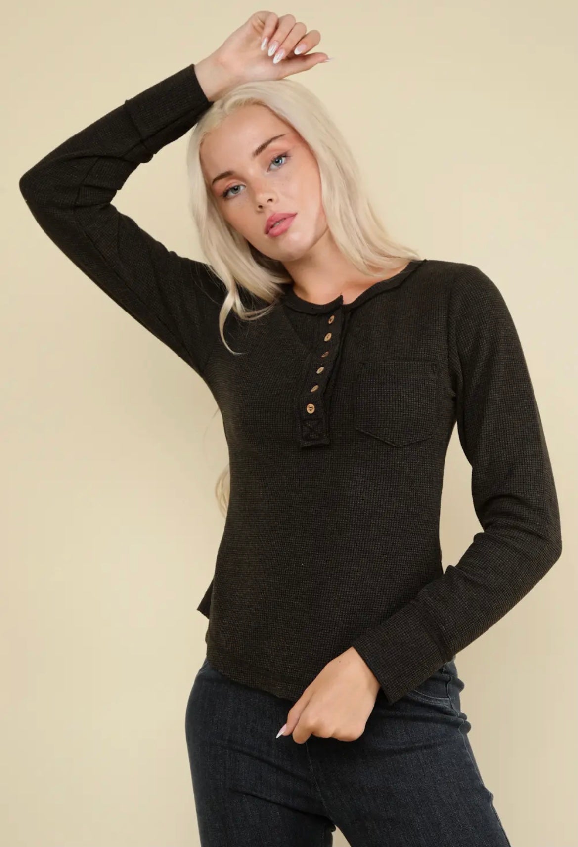 BLACK WAFFLEKNIT LONG SLEEVE TOP