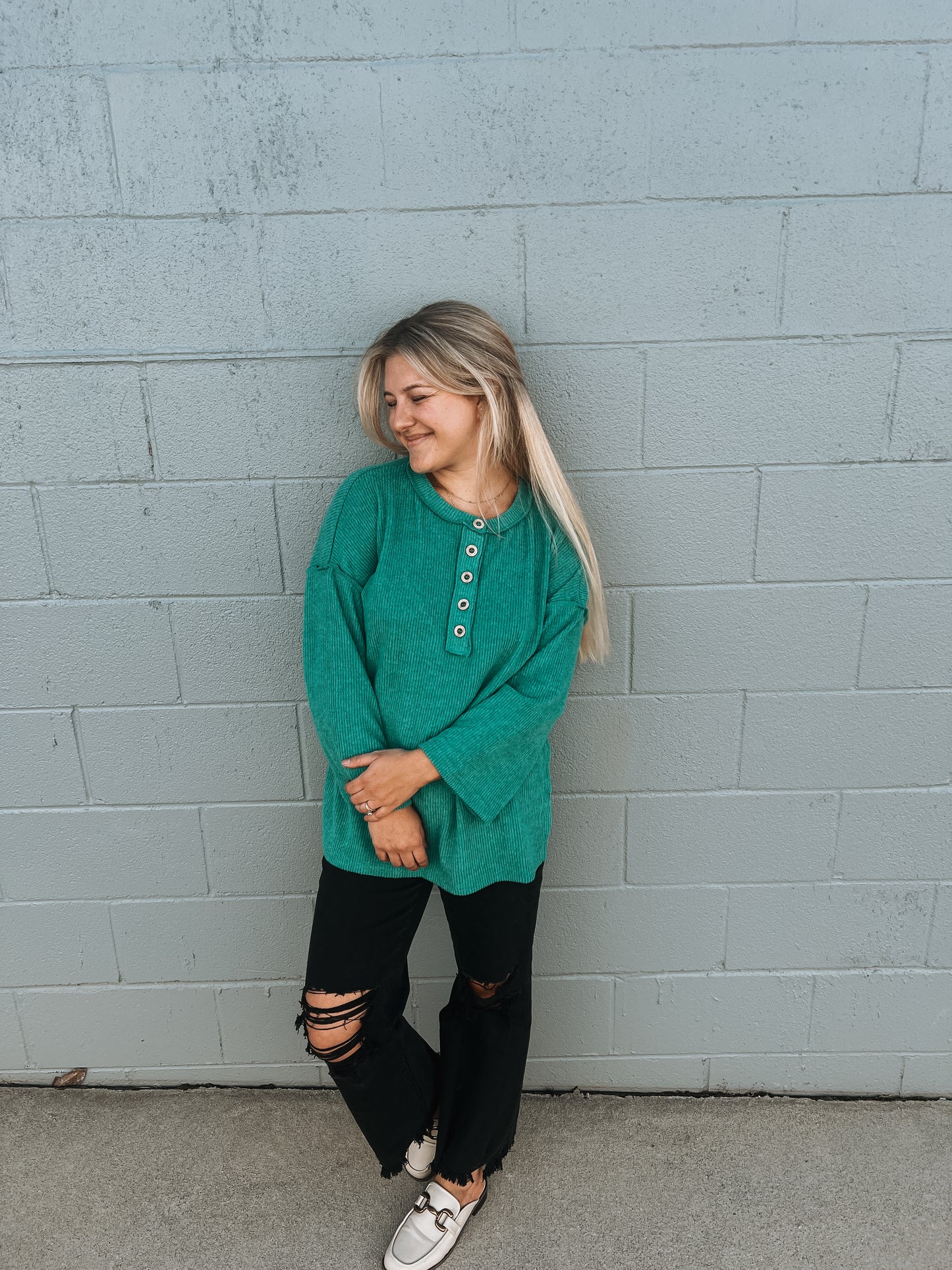 KELLY GREEN EVERYWHERE TOP